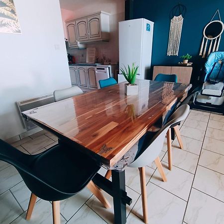Maison Vendeenne: Beachside Family Retreat with Baby Amenities Saint-Hilaire-de-Riez Exterior photo