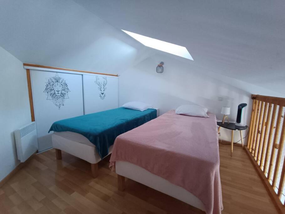 Maison Vendeenne: Beachside Family Retreat with Baby Amenities Saint-Hilaire-de-Riez Exterior photo